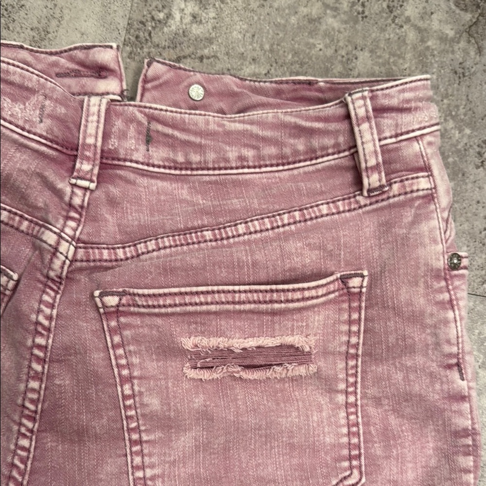 Free People We The Free Pink Jean Cutoff Shorts Distressed Frayed Hem - Picture 9 of 11